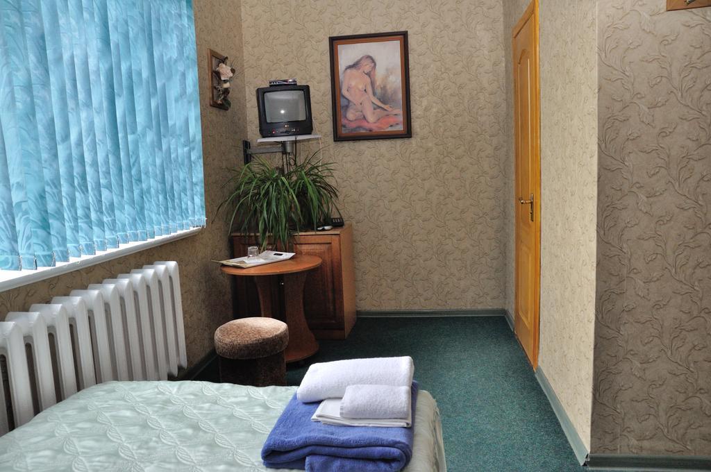 Zolota Pidkova Panzió Kovel Kültér fotó