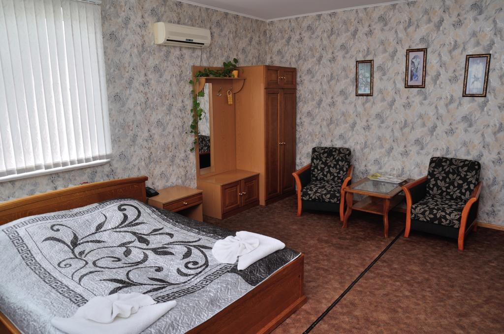 Zolota Pidkova Panzió Kovel Kültér fotó