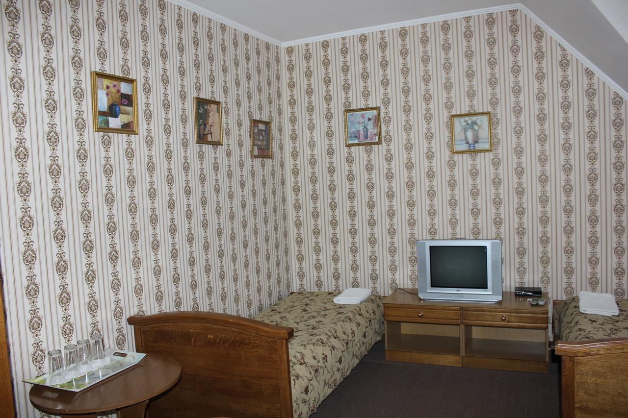 Zolota Pidkova Panzió Kovel Kültér fotó